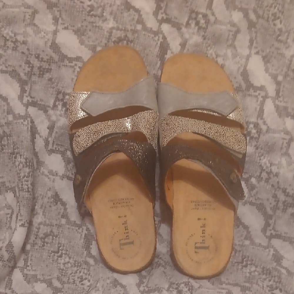 Think! Women's Three-Strap Slide Sandals in Gray and Silver - Picture 3 of 14